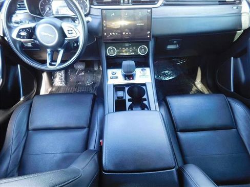 Used 2021 Jaguar F-PACE S AWD/4WD image 25