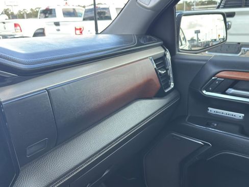 Used 2022 GMC Sierra 1500 Denali w/ Denali Reserve Package image 29