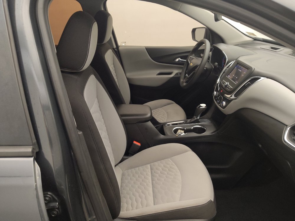 Used 2020 Chevrolet Equinox LS FWD image 21