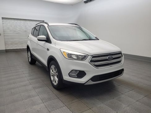 Used 2018 Ford Escape SE FWD image 13