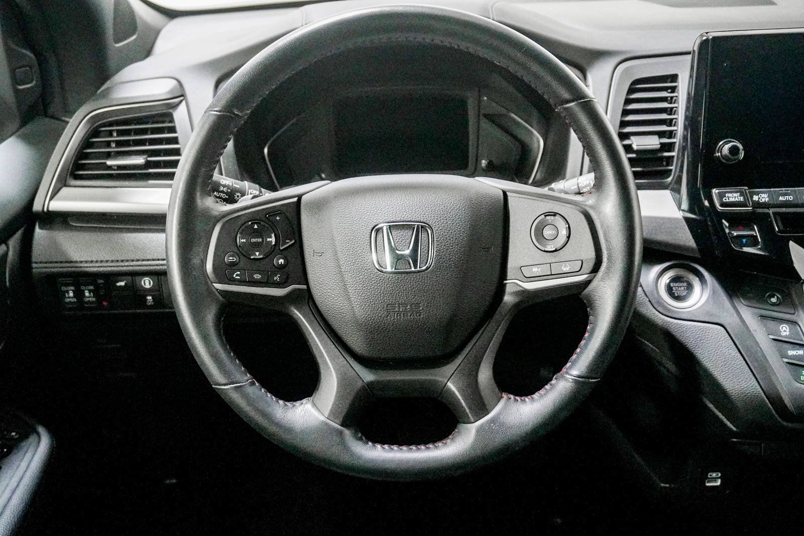 Used 2024 Honda Odyssey Sport image 23