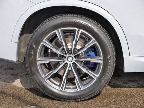 Used 2026 BMW X5 M60i AWD/4WD image 12