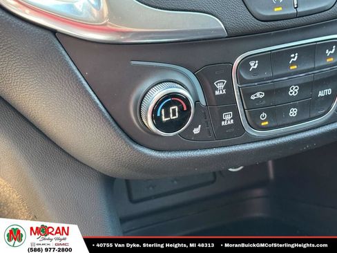 Certified 2024 Chevrolet Equinox LT FWD image 27