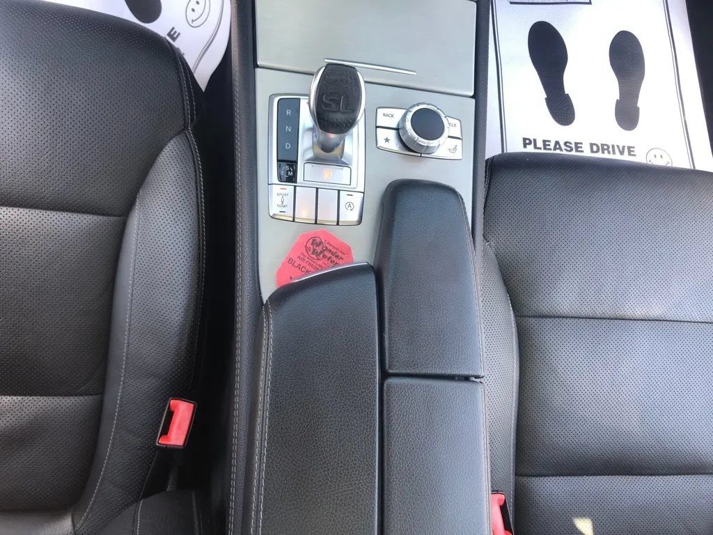 Used 2015 Mercedes-Benz SL 400 image 12