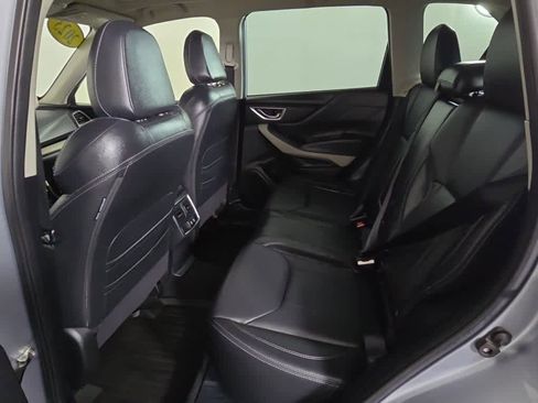 Used 2023 Subaru Forester Limited image 27