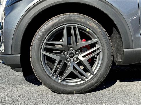 New 2026 Ford Explorer ST w/ Sun And Sound Package image 12