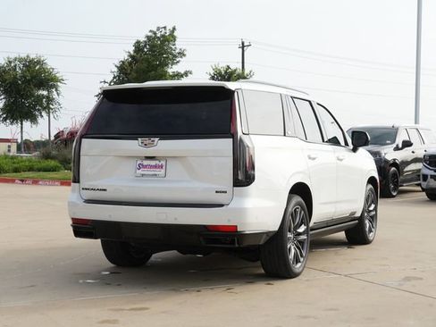 Used 2024 Cadillac Escalade Sport Platinum w/ LPO, ONYX Package AWD/4WD image 9