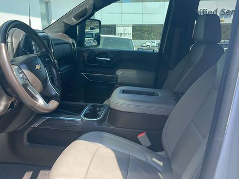 Used 2021 Chevrolet Silverado 2500 LTZ w/ LTZ Premium Package AWD/4WD image 16