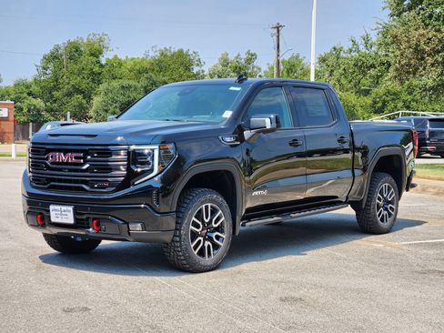 New 2026 GMC Sierra 1500 AT4 w/ AT4 Premium Package image 2