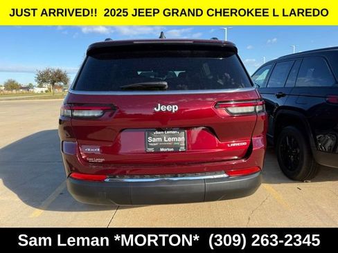 New 2025 Jeep Grand Cherokee L Laredo image 12