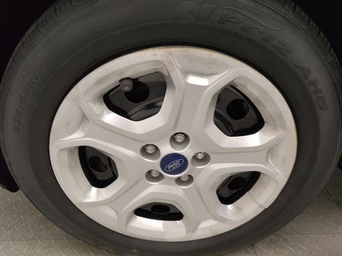 Used 2017 Ford Escape S image 31