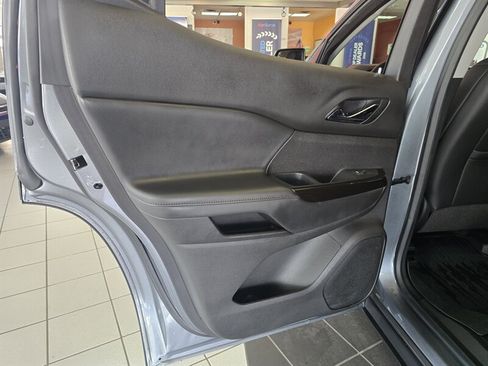 Used 2021 GMC Acadia AT4 w/ Technology Package AWD/4WD image 10