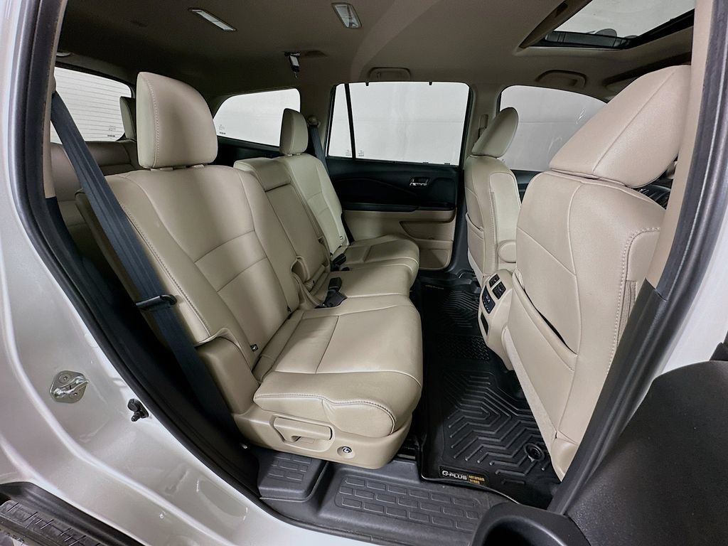 Used 2019 Honda Pilot EX-L image 34