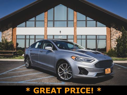 Used 2020 Ford Fusion SEL image 1