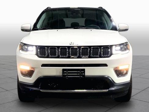 Used 2017 Jeep Compass Limited AWD/4WD image 4