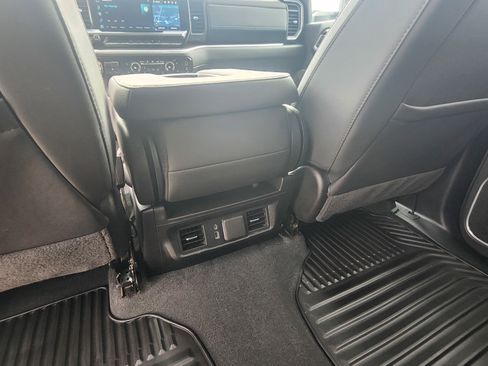 Used 2025 Chevrolet Silverado 2500 LT AWD/4WD image 21