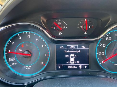 Used 2018 Chevrolet Cruze LT FWD image 53
