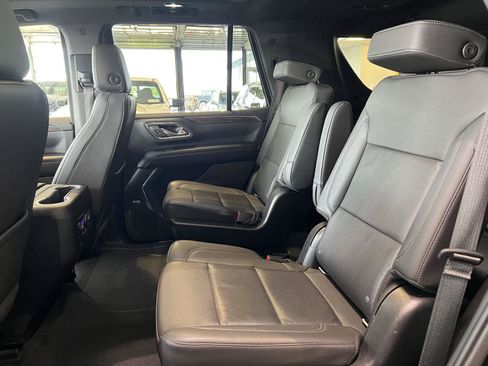 Used 2022 Chevrolet Tahoe LT w/ Luxury Package AWD/4WD image 21