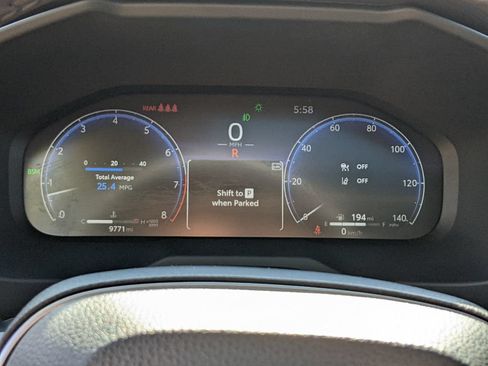Used 2025 Toyota RAV4 Limited w/ Advanced Technology Package AWD/4WD image 15