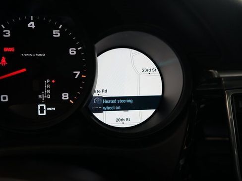 Used 2018 Porsche Macan image 37