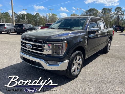 Used 2023 Ford F150 Lariat w/ Equipment Group 502A High image 3