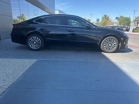Used 2023 Hyundai Sonata SEL w/ Cargo Package image 4