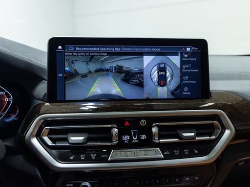 Used 2024 BMW X4 M40i AWD/4WD image 18
