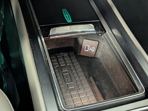 Used 2023 Lincoln Corsair Reserve w/ Equipment Group 201A image 20