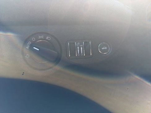 Used 2019 Dodge Challenger SXT w/ Cold Weather Group image 20