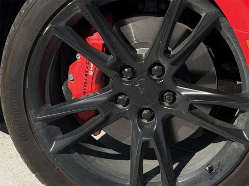 Certified 2021 Chevrolet Camaro LT w/ RS Package image 10