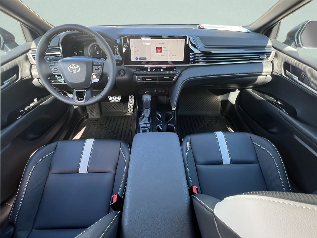 Used 2026 Toyota Camry SE w/ Multimedia Upgrade Package FWD image 10