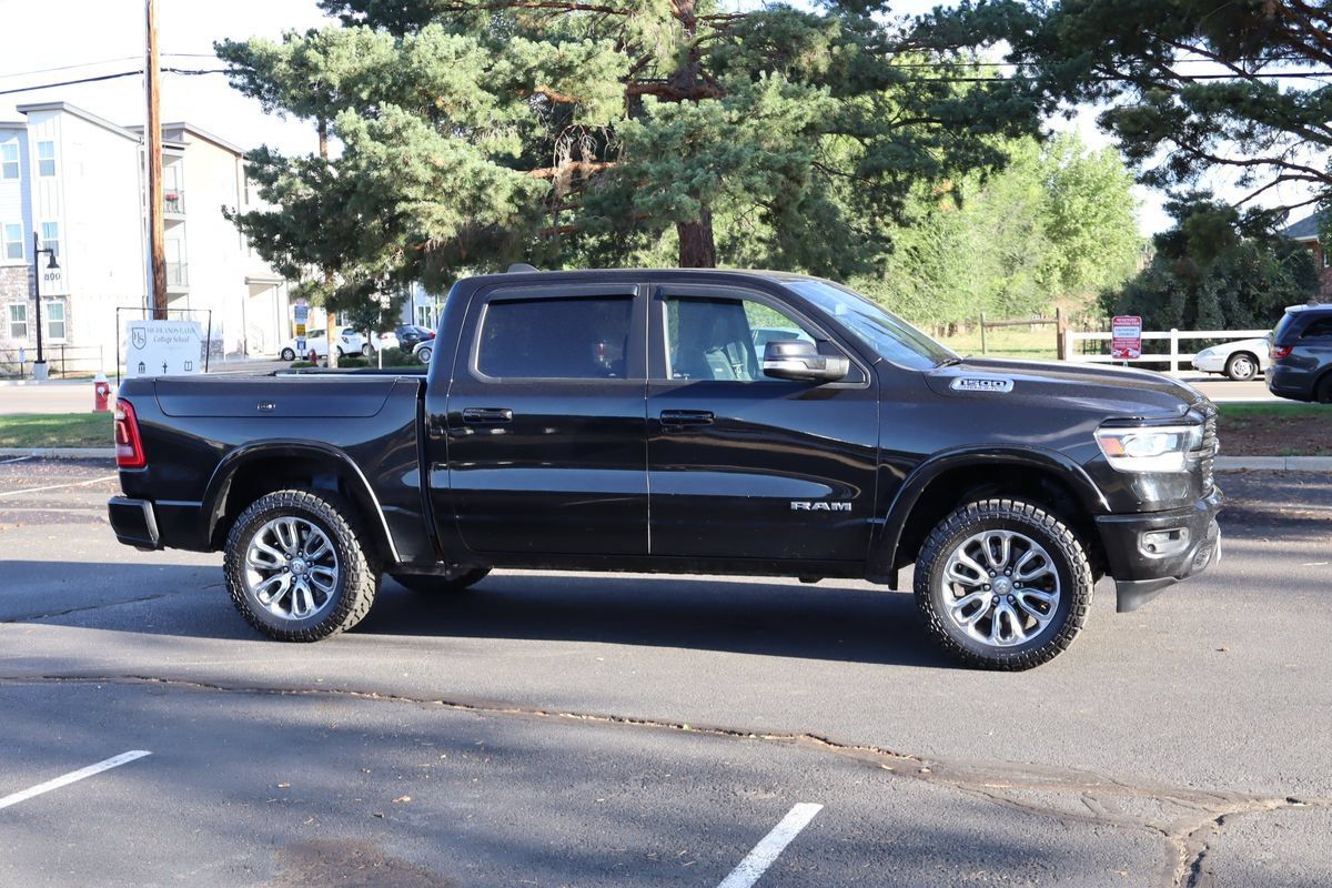 Used 2019 RAM 1500 Laramie w/ Sport Appearance Package AWD/4WD image 2