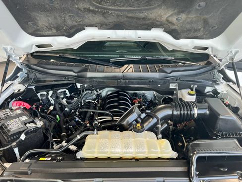 Used 2025 Ford F150 XLT w/ Equipment Group 301A Standard AWD/4WD image 27