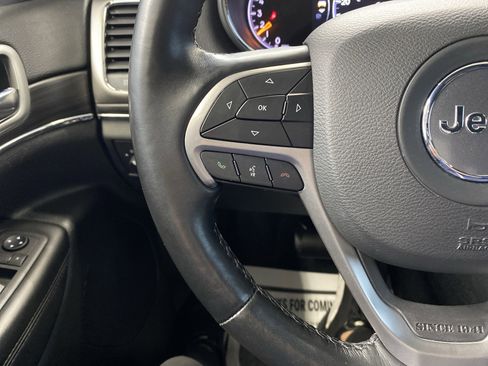 Certified 2022 Jeep Grand Cherokee Limited image 23