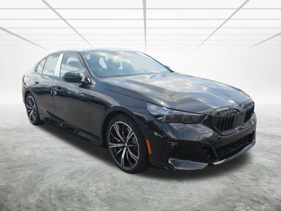 New 2026 BMW 550e xDrive w/ Executive Package