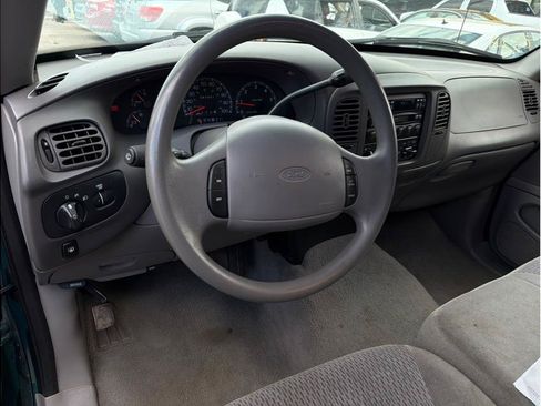 Used 1998 Ford Expedition Eddie Bauer AWD/4WD image 2