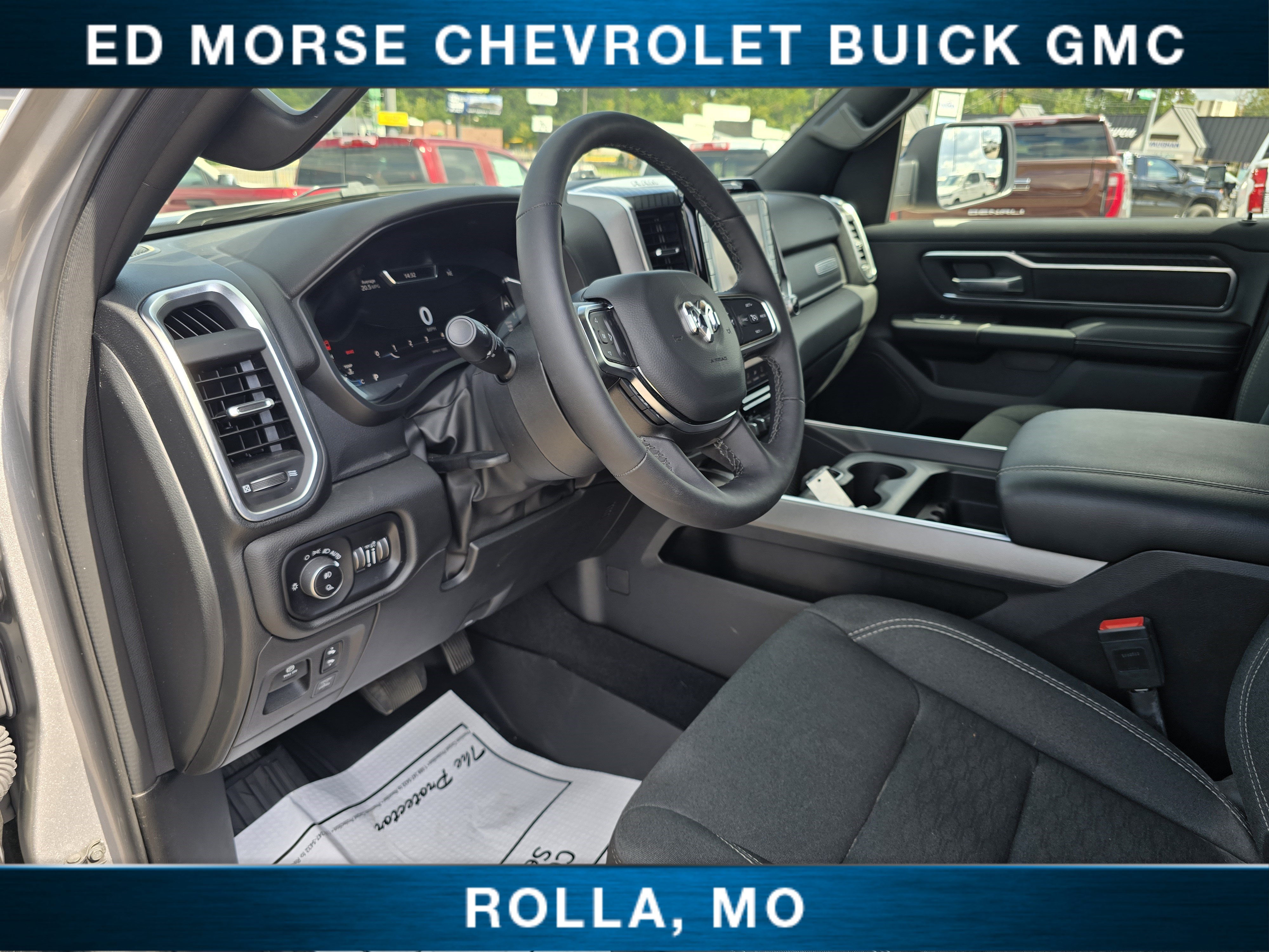 Used 2025 RAM 1500 Big Horn AWD/4WD image 13