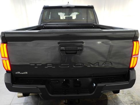 Certified 2025 Toyota Tacoma SR5 image 5