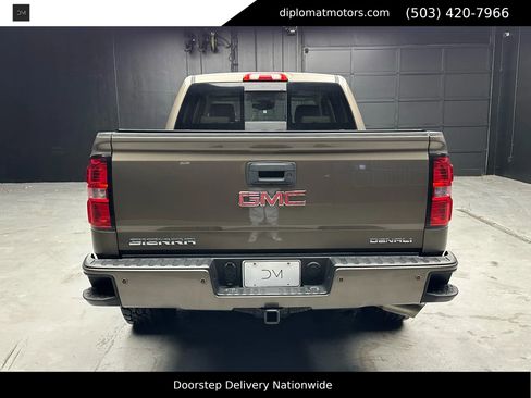 Used 2015 GMC Sierra 1500 Denali w/ Driver Alert Package image 6
