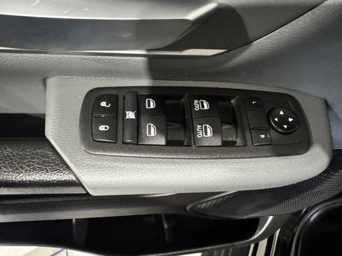 Used 2022 RAM 1500 Big Horn AWD/4WD image 18