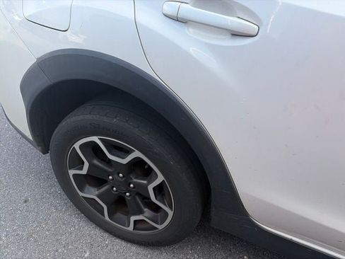 Used 2013 Subaru Crosstrek 2.0i Limited AWD/4WD image 6