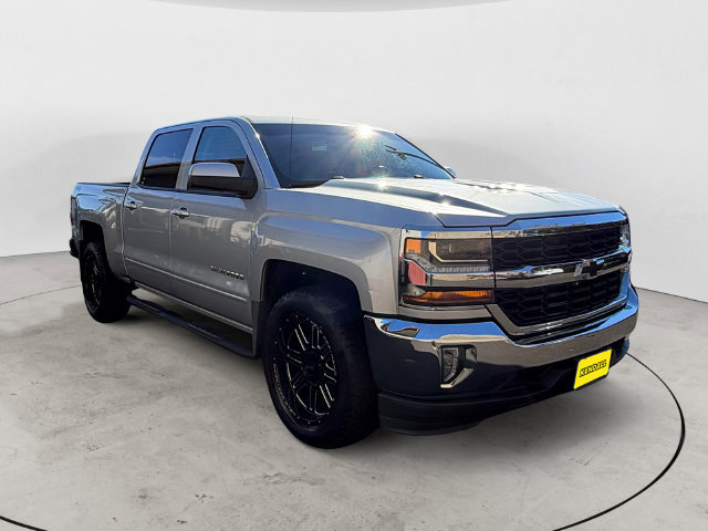 Used 2018 Chevrolet Silverado 1500 LT w/ All Star Edition AWD/4WD image 3