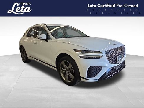 Used 2022 Genesis GV70 3.5T Sport w/ Sport Advanced Package AWD/4WD image 8