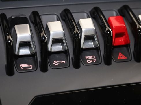 Used 2023 Lamborghini Huracan EVO image 52