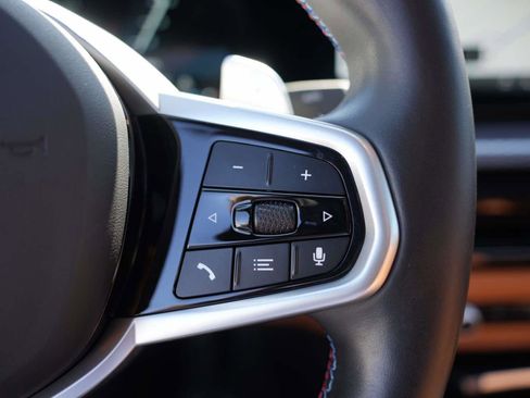 Used 2025 BMW M340i image 17