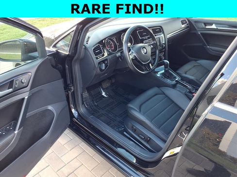 Used 2016 Volkswagen Golf SEL image 12