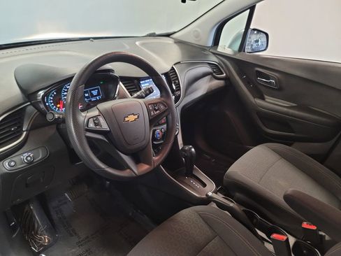 Used 2020 Chevrolet Trax LS w/ Tint and Cruise Package image 18