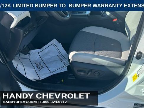 Used 2025 Toyota RAV4 XLE AWD/4WD image 14