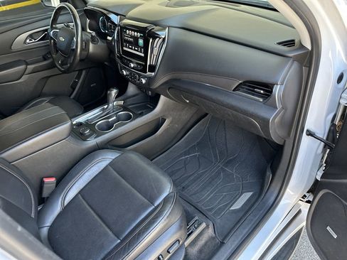 Used 2019 Chevrolet Traverse Premier w/ LPO, Floor Liner Package AWD/4WD image 38