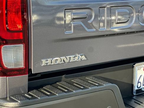 Certified 2025 Honda Ridgeline TrailSport+ image 25